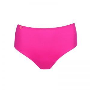 Tom influencer pink