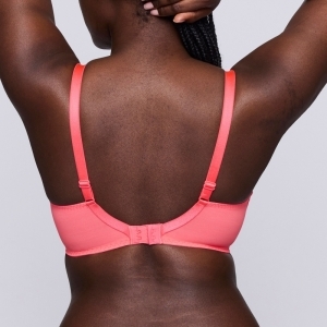 angelou juicy melon