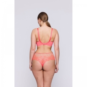 angelou juicy melon