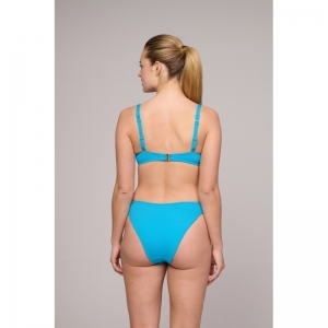 cherilyn sea breeze