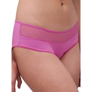 norah chic Rosebud